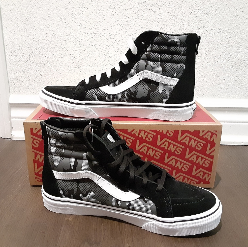 Vans - Picture 3 of 4